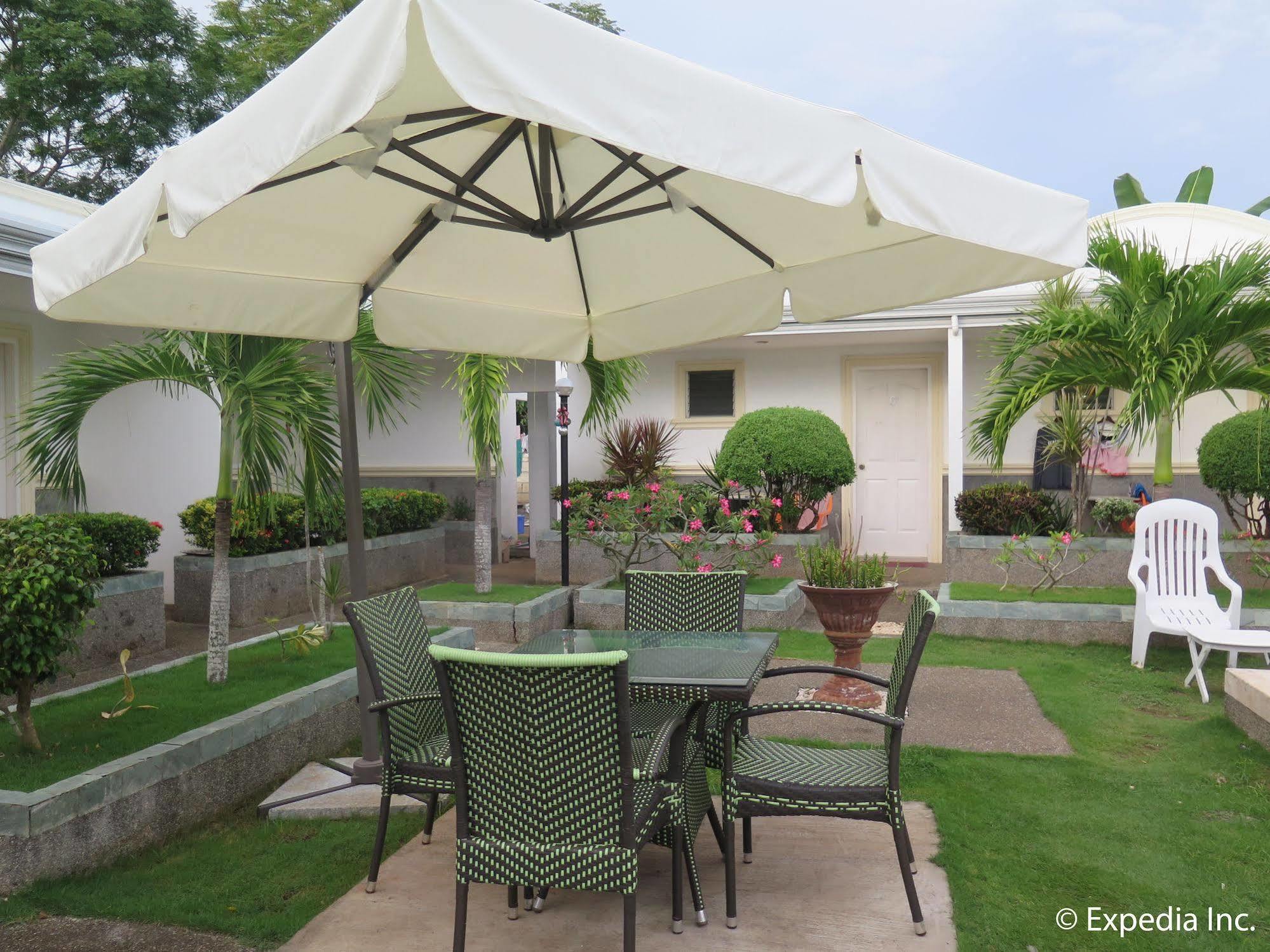 Villa Del Pueblo Inn Panglao Kültér fotó